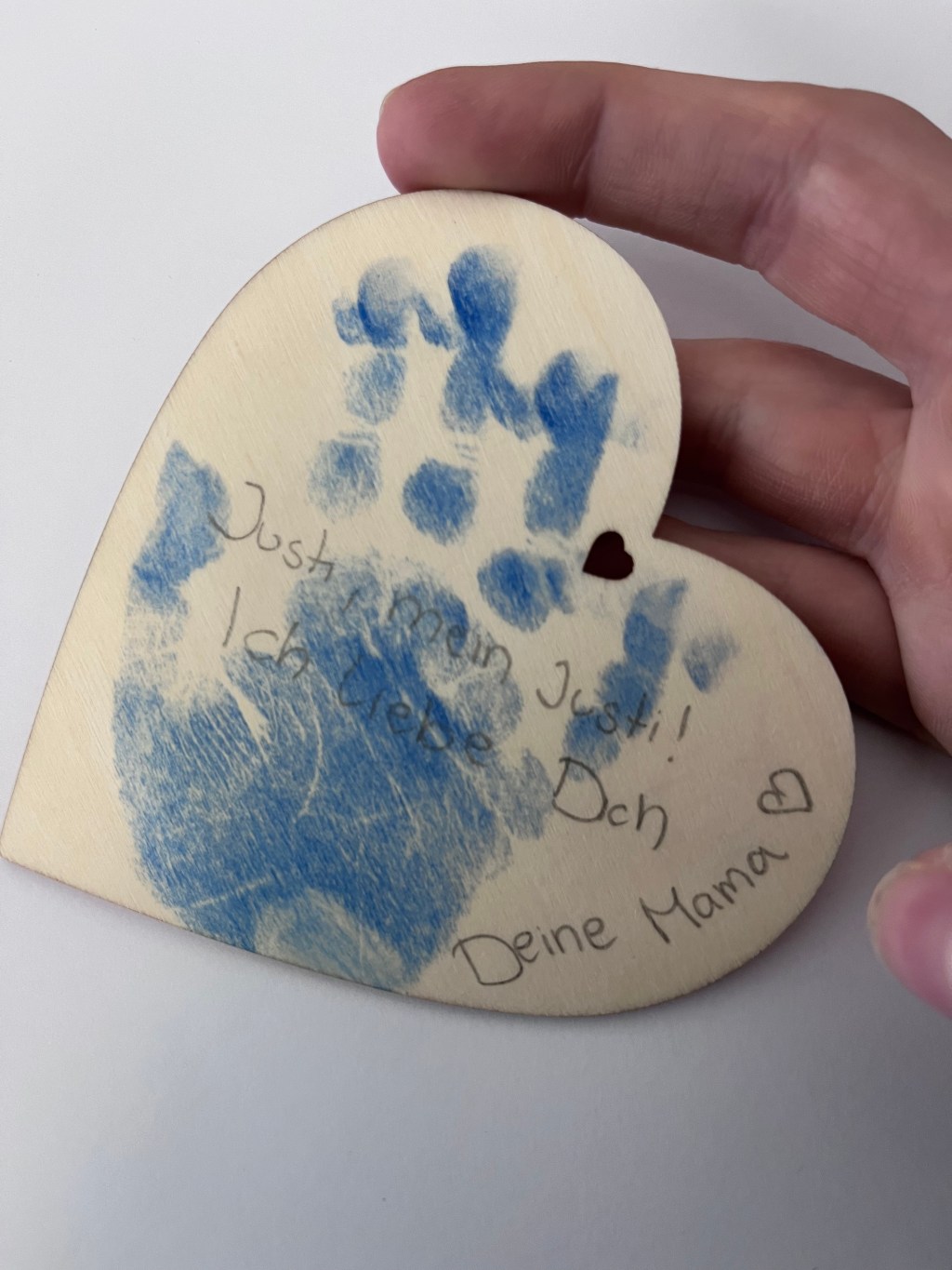 Über Verpflichtung, Sicherheit und den Versuch,&nbsp;weiterzuleben